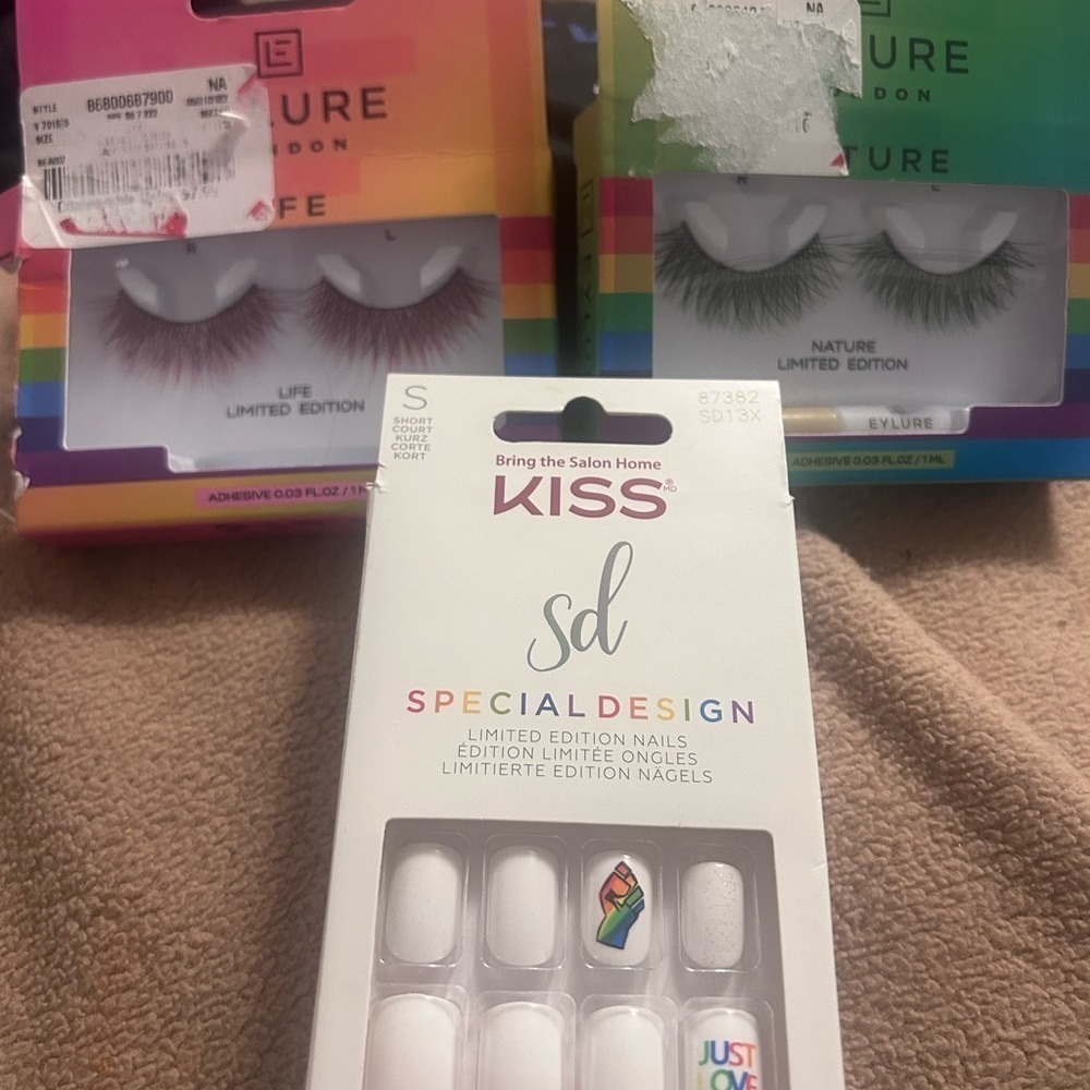 Celebrate in Pride!! Kiss Nails - plus 2 sets of colorful eyelash sets. All NIP